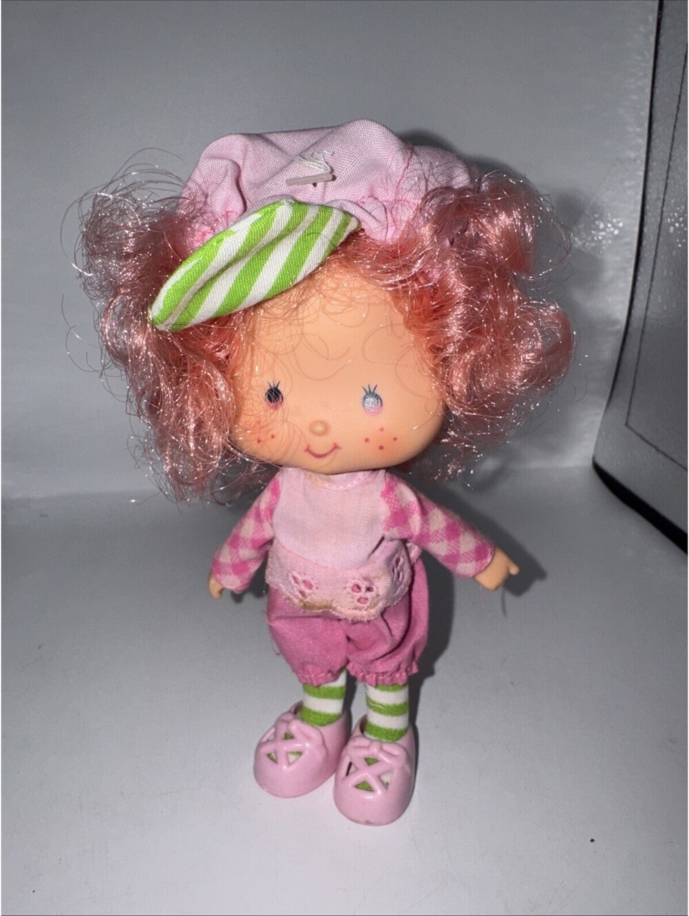 Strawberry Shortcake VINTAGE 1980's RASPBERRY TART DOLL & Original OUTFIT +Shoes